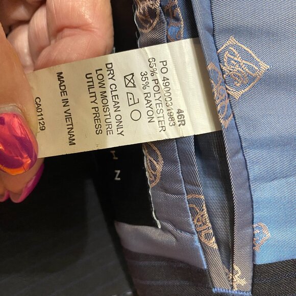 46 Reg Sean John Navy Pinstriped Suit Jacket - Picture 7 of 8